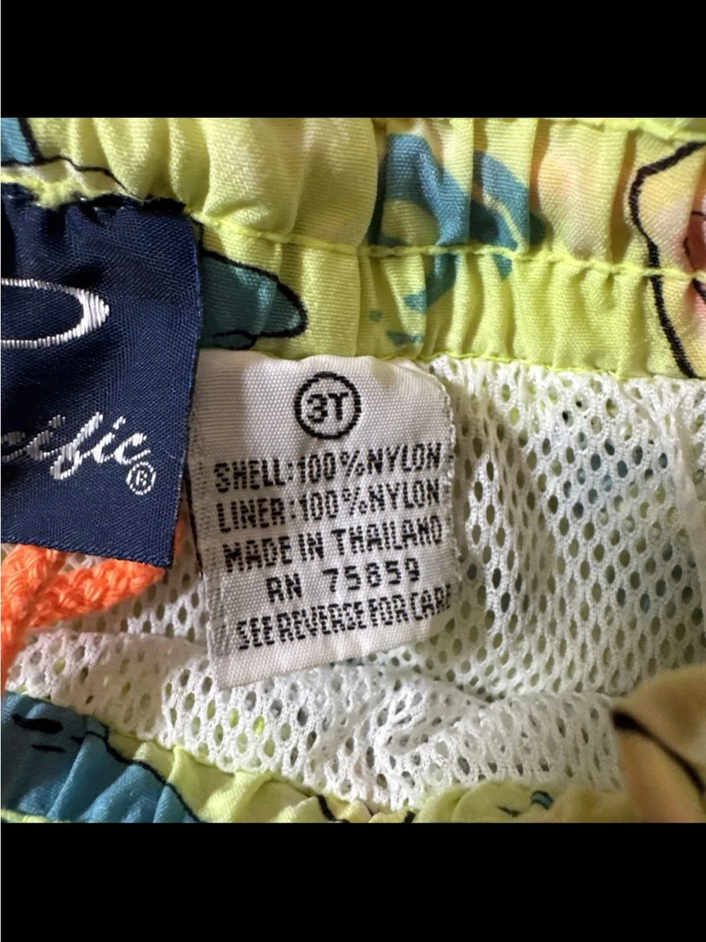 Vintage OP Ocean Pacific 90s Boys Swim Trunks Board Shorts Sharks 3Т